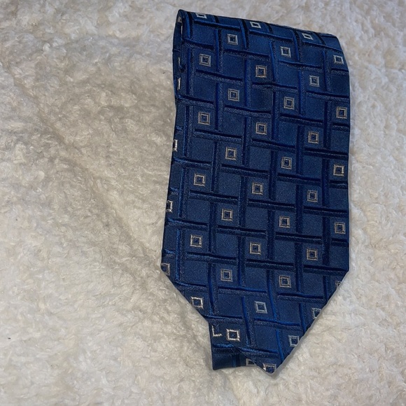 Barcelino silk tie made in Italy - Picture 2 of 8